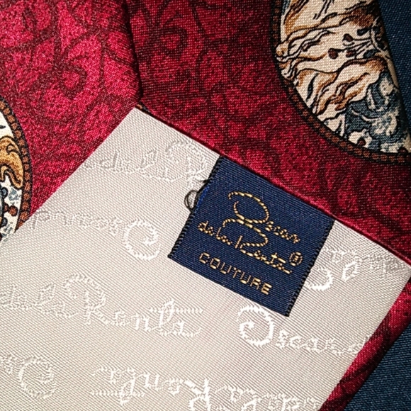 Oscar De La Renta neck tie - Picture 2 of 3